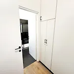 Urban Loft 55 Apartment *