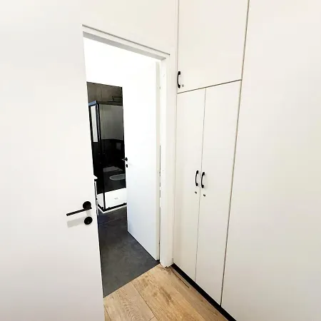 Urban Loft 55 Apartment *