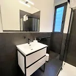 Urban Loft 55 *